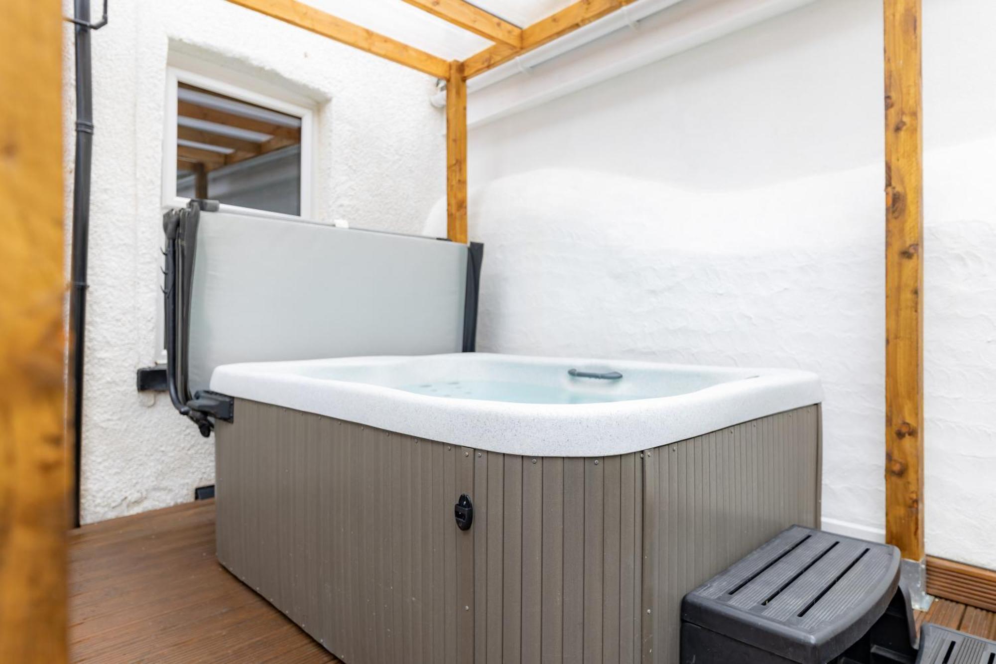 The Cadnant Holiday House Llandudno Extérieur photo